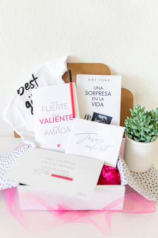 Love in a Box - SPANISH
